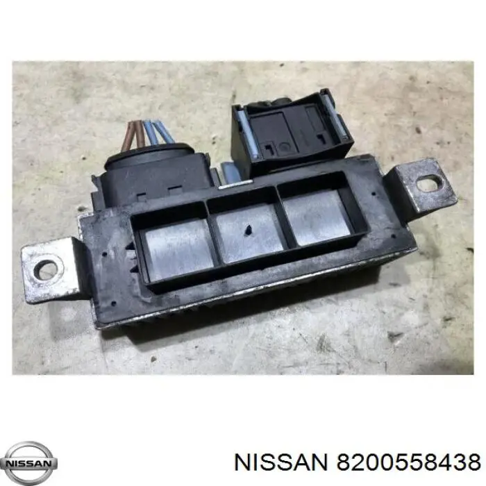8200558438 Nissan/Infiniti Przekładnik rozrusznika grzewczego