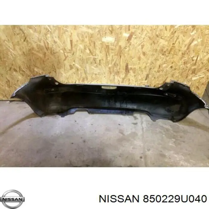  Zderzak tylny Nissan Note 