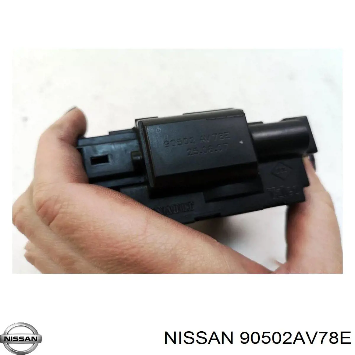 Zamek klapy bagażnika (3/5 drzwi tylnych) Nissan/Infiniti 90502ED00C cena, od 54,63 USD