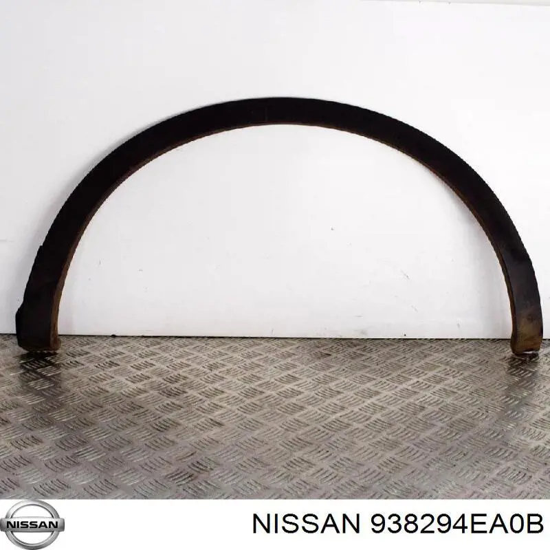 Do koszyka 938294EA0B Nissan/Infiniti Poszerzenie (nakładka) reperaturki tylnego błotnika lewy