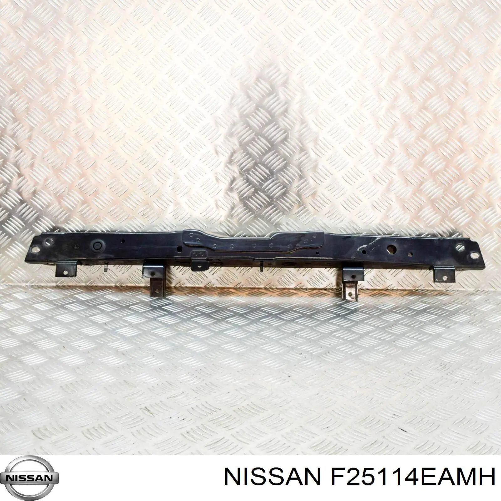 F25114EAMH Nissan/Infiniti Osłona chłodnicy górna (panel mocowania reflektorów)