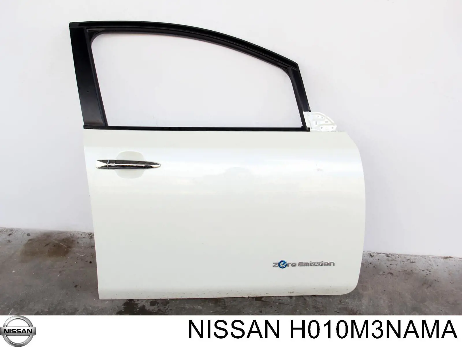 H010M3NAMA Nissan/Infiniti Drzwi przednie prawe