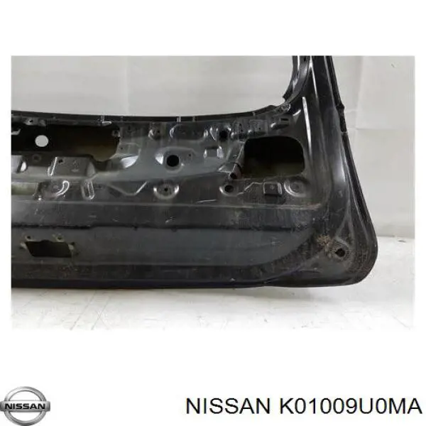 Do koszyka Drzwi tylne (bagażnika 3/5) Nissan Note  E11