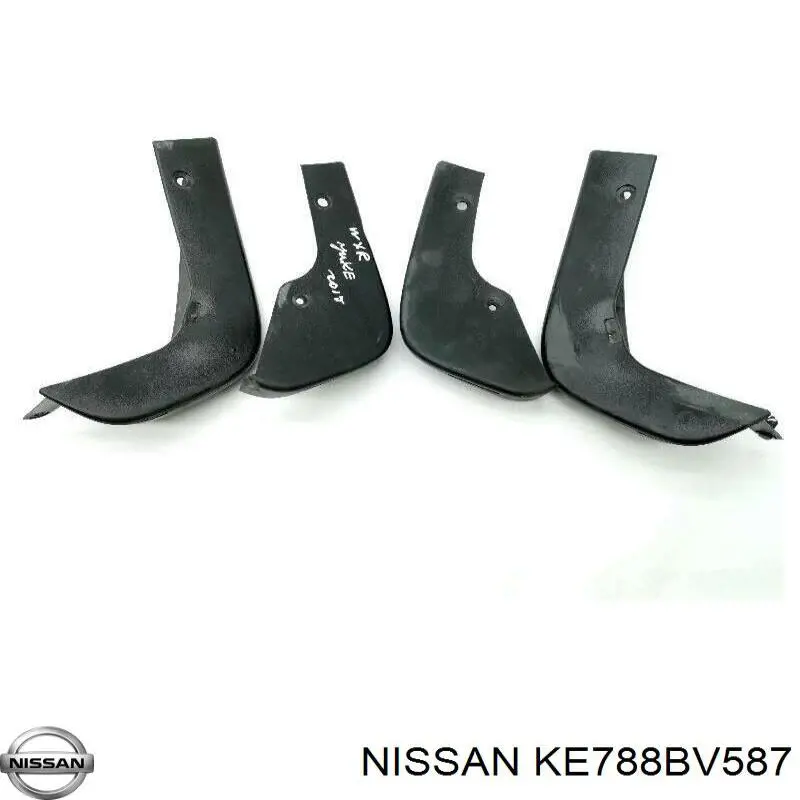 Chlapacze tylne, komplet Nissan/Infiniti KE788BV587 cena, od 50,22 USD