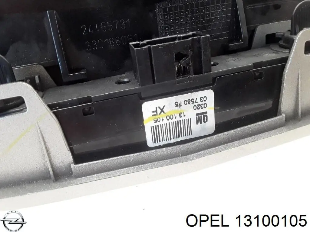  Przycisk włączania światła awaryjnego Opel Astra 