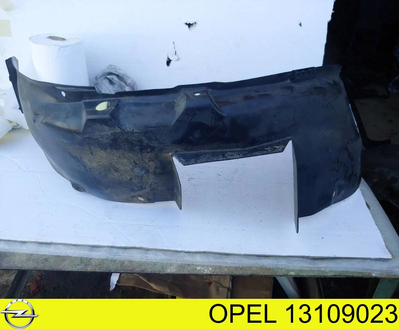 13109023 Opel Nadkole błotnika przedniego prawe