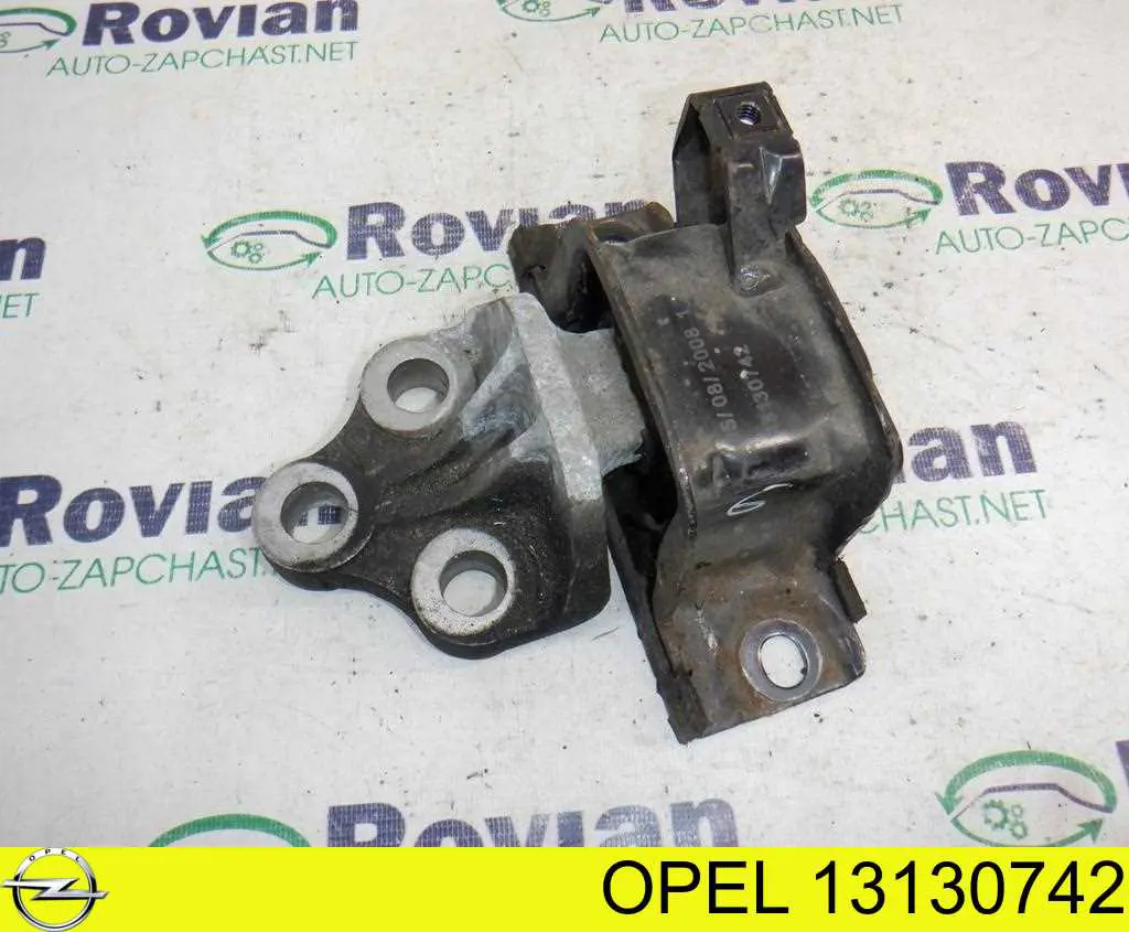 Poduszka (podpora) silnika lewa Opel 13130742 cena, od 54,48 USD