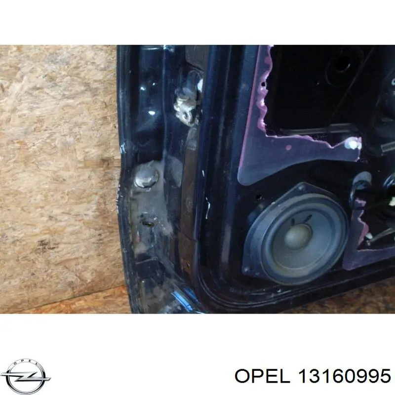 Drzwi tylne prawe Opel 13160995 cena, od 187,61 USD