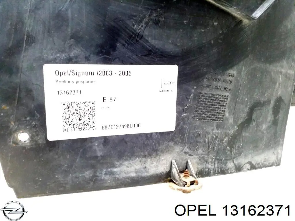 Do koszyka Nadkole błotnika przedniego prawe Opel Vectra C 