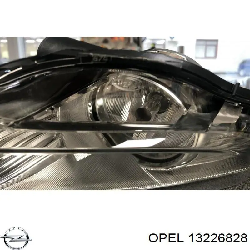 Lampa przeciwmgielna lewa Opel 13226828 cena, od 42,56 USD