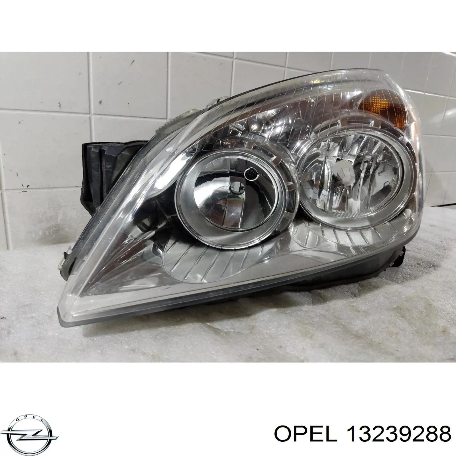 13239288 Opel Reflektor lewy