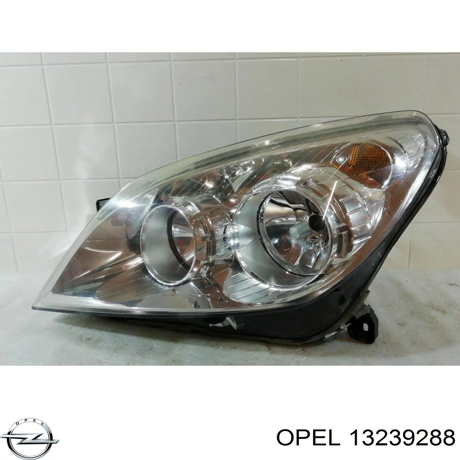 Reflektor lewy Opel 13239288 cena, od 105,56 USD