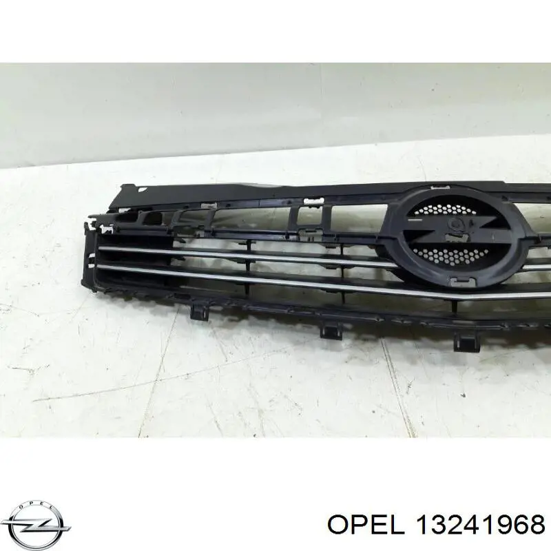 Do koszyka 1320359 Opel Atrapa chłodnicy