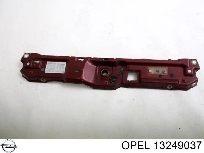 Do koszyka Osłona chłodnicy kompletna (panel mocowania reflektorów) Opel Combo B 
