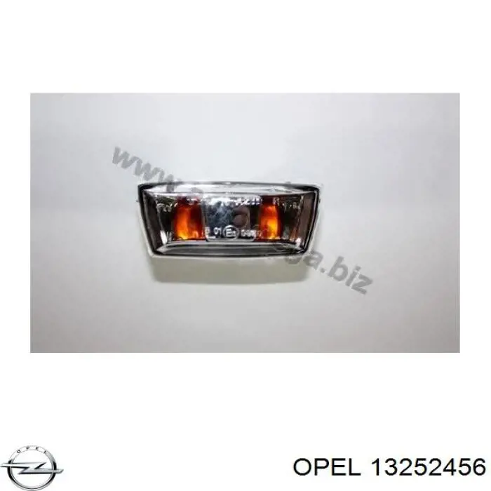 Powtarzacz kierunkowskazu na błotniku prawy Opel 13252456 cena, od 17,89 USD