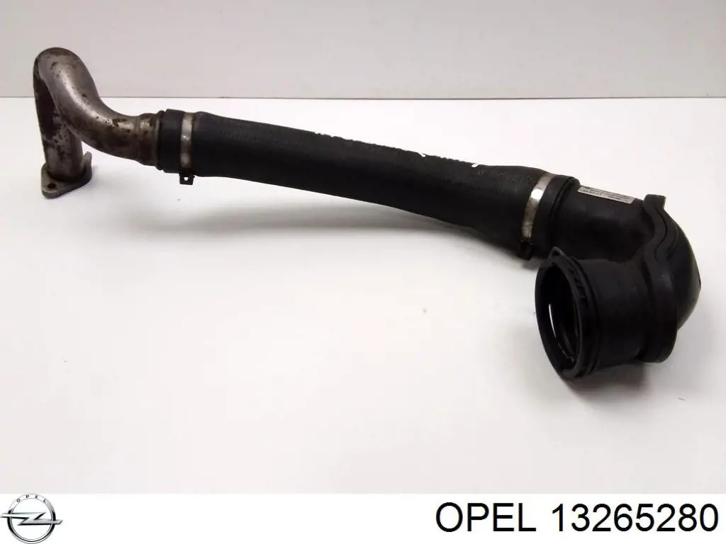 Przewód (króciec) intercoolera Opel 13265280 cena, od 73,27 USD
