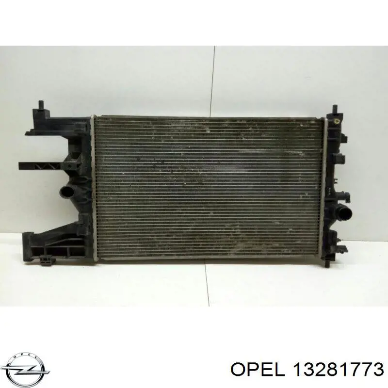 Chłodnica silnika Opel 13281773 cena, od 93,75 USD