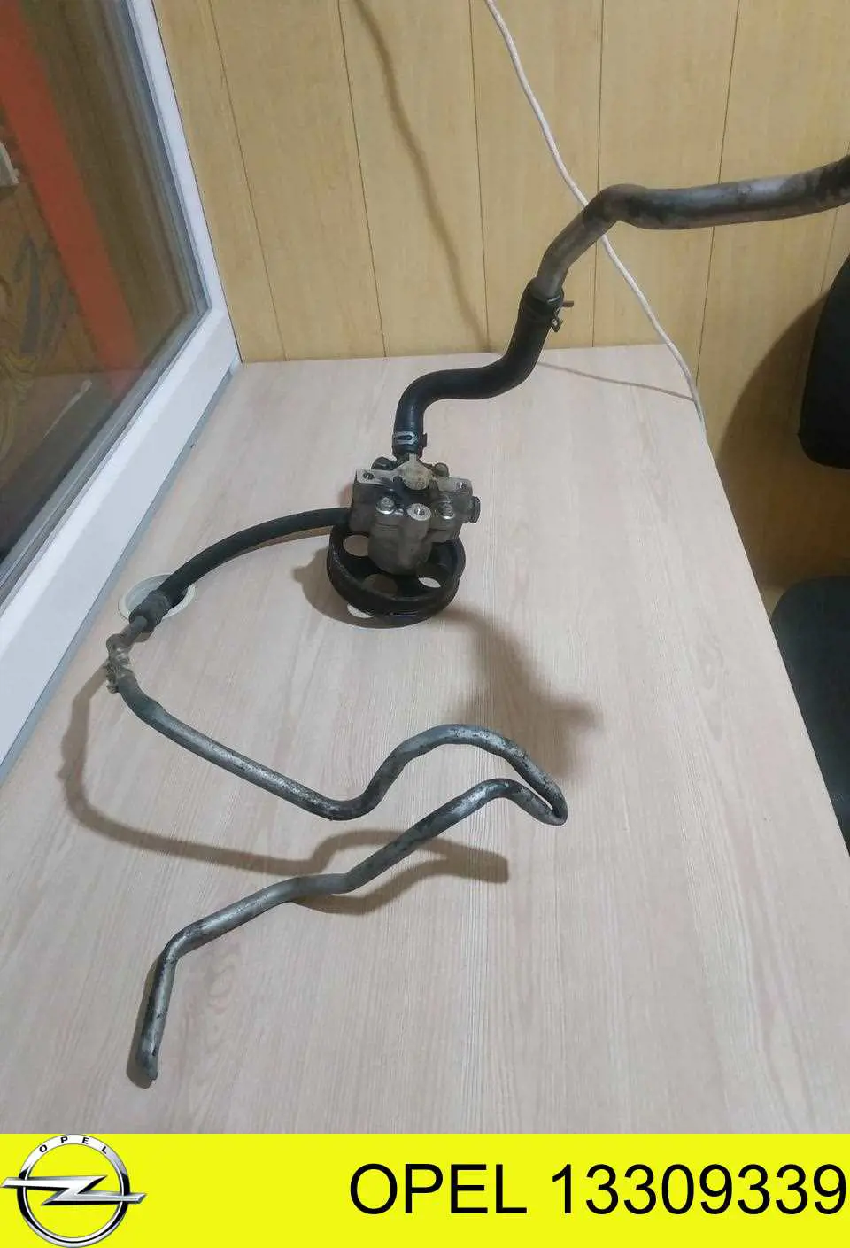 Do koszyka EX13309339 Mando Pompa wspomagania hydraulicznego kierownicy