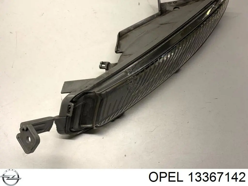 Kierunkowskaz lewy Opel 13367142 cena, od 35,75 USD