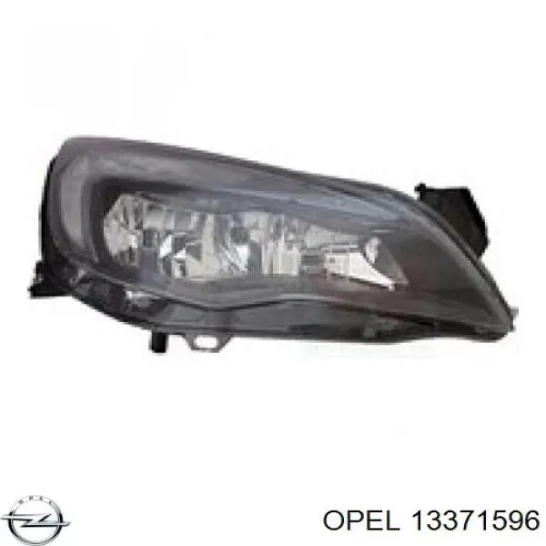 Reflektor prawy Opel 13371596