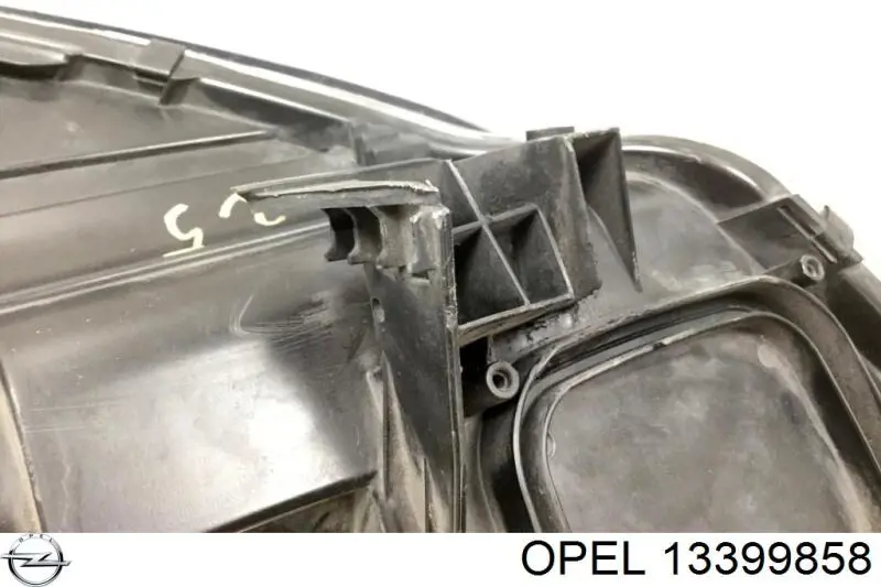 Do koszyka 13399858 Opel Reflektor lewy