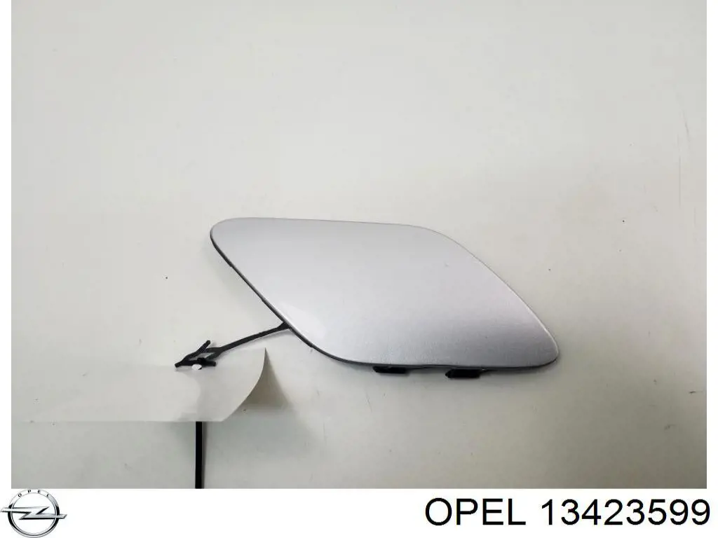 Zaślepka haku holowniczego zderzaka przednia Opel Astra K kombi (2015 - 2022) cena, od 9,30 USD