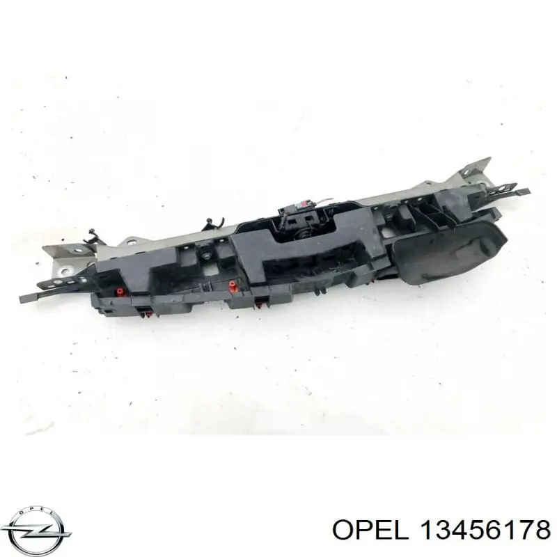 Osłona chłodnicy górna (panel mocowania reflektorów) Opel 13456178 cena, od 127,69 USD