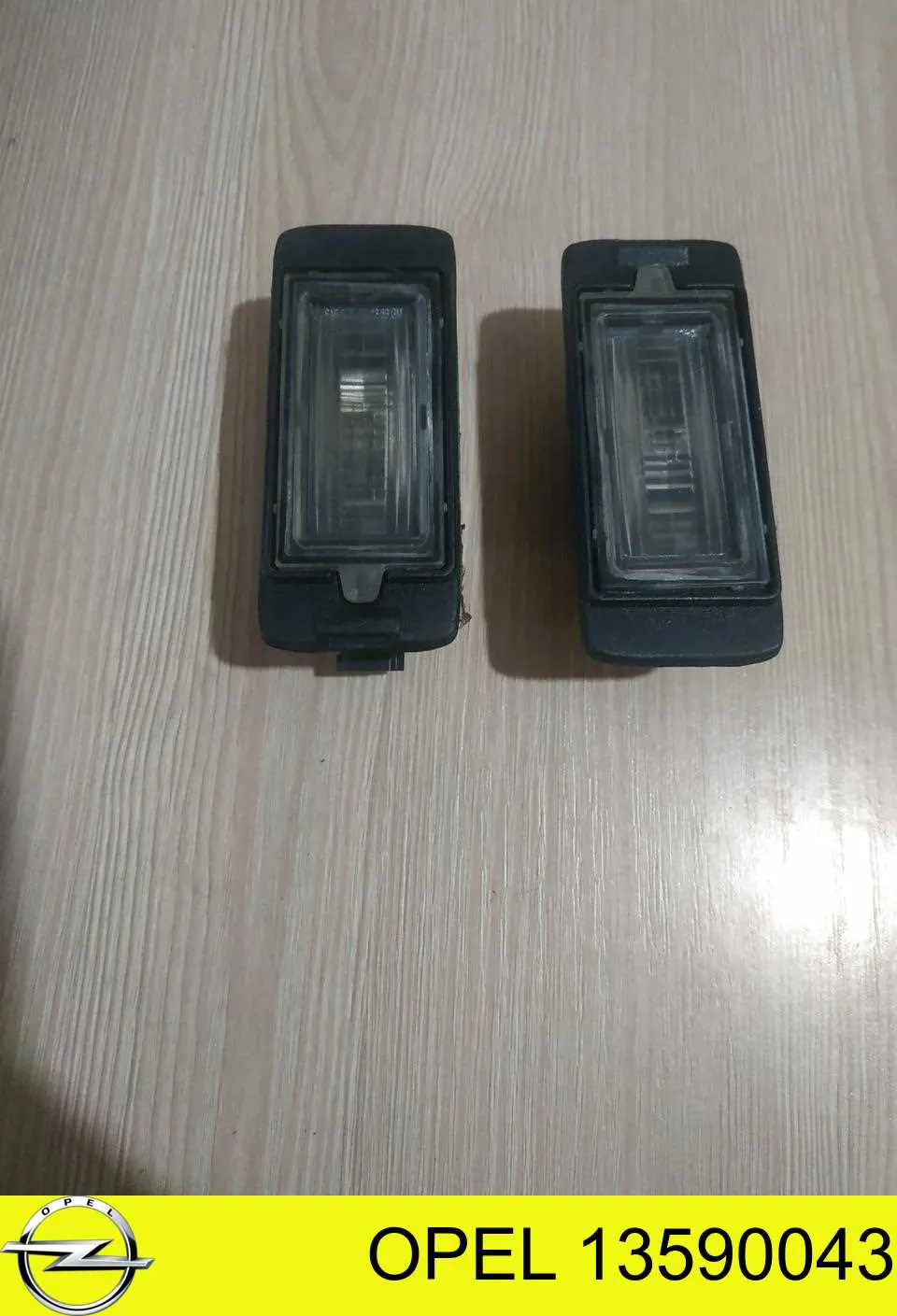 Lampa oświetlenia tylnej tablicy rejestracyjnej Opel Zafira C minivan (P12) (2011 - 2019) cena, od 25,82 USD