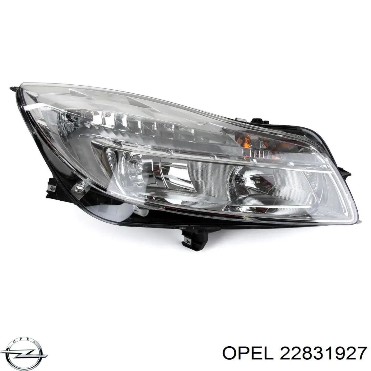 Reflektor prawy Opel 22831927 cena, od 131,10 USD