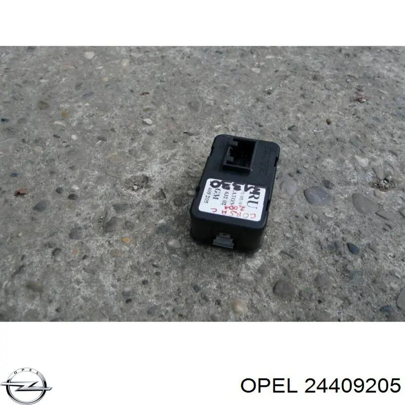 Panel przyciskowy sterowania podnośnikiem szyby przedni lewy Opel 24409205 cena, od 30,65 USD