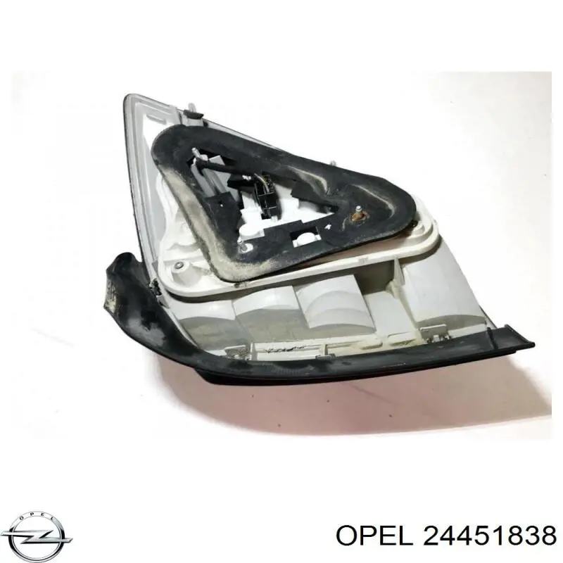 Lampa zespolona tylna lewa Opel 24451838 cena, od 100,45 USD