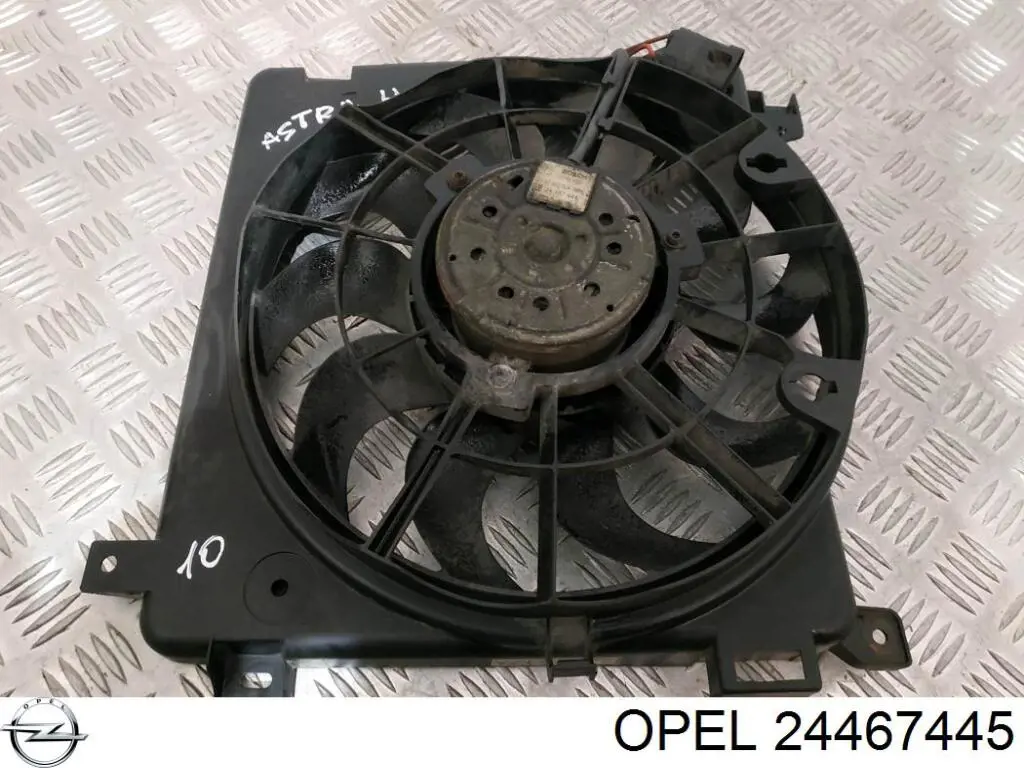 Dyfuzor chłodnicy Opel 24467445 cena, od 68,10 USD