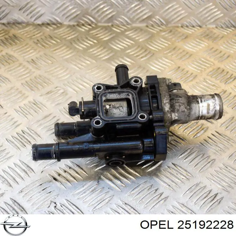 25192228 Opel obudowa termostatu