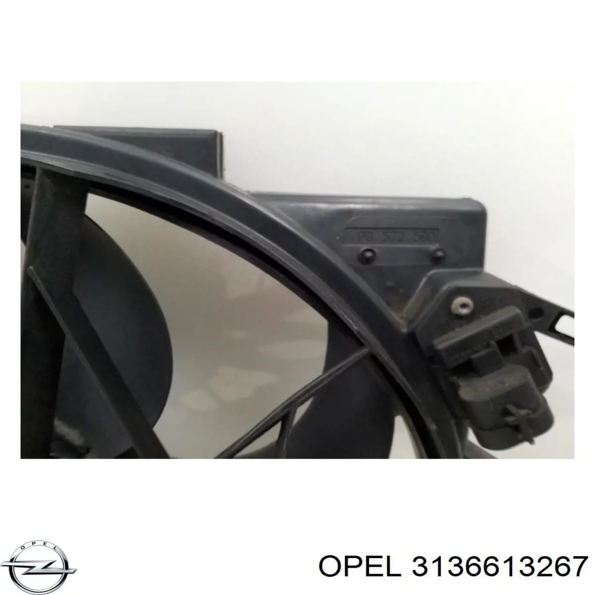 Dyfuzor chłodnicy, w komplecie z silnikiem i wirnikiem 3136613267 Opel