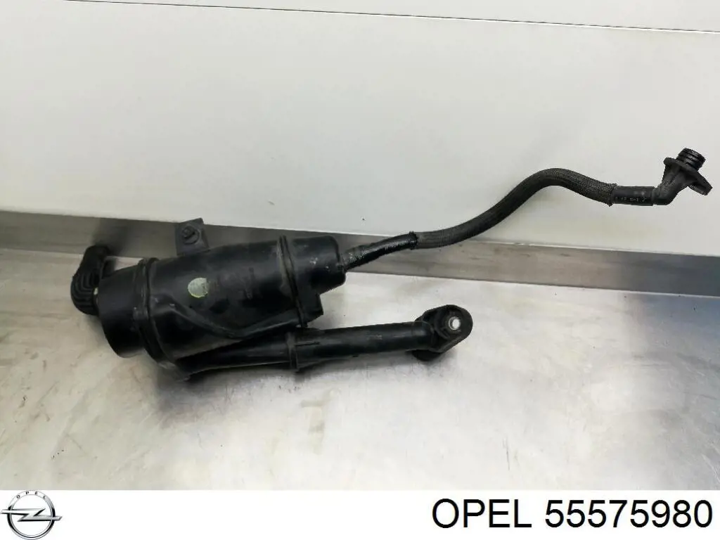 Separator oleju układu wentylacji kadłuda (bloku silnika) 55575980 Opel