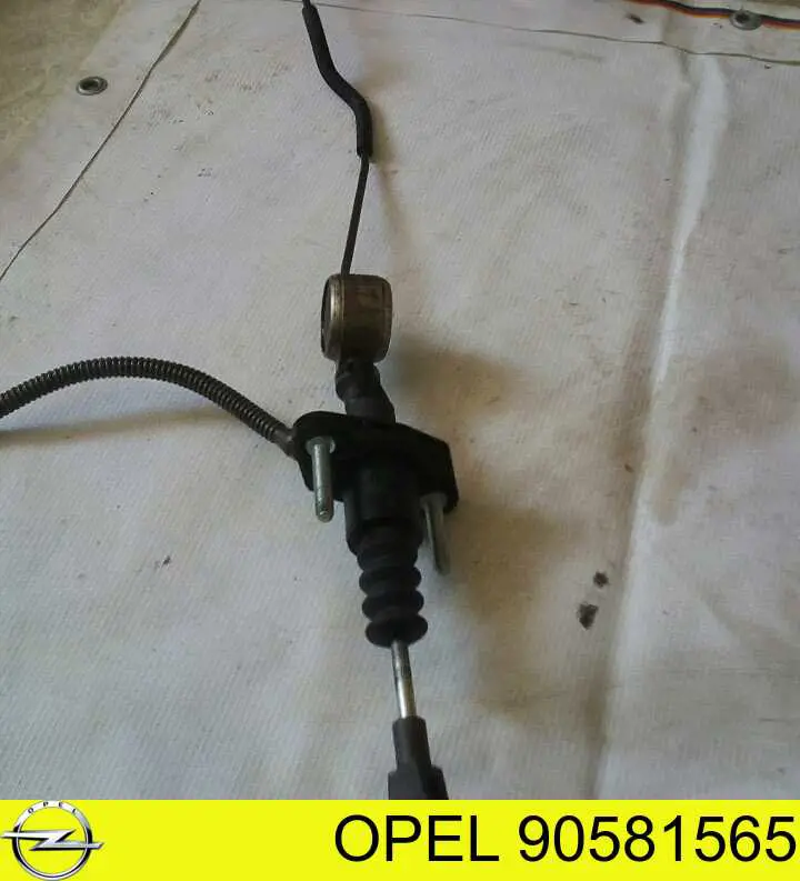 90581565 Opel Cylinder sprzęgła główny