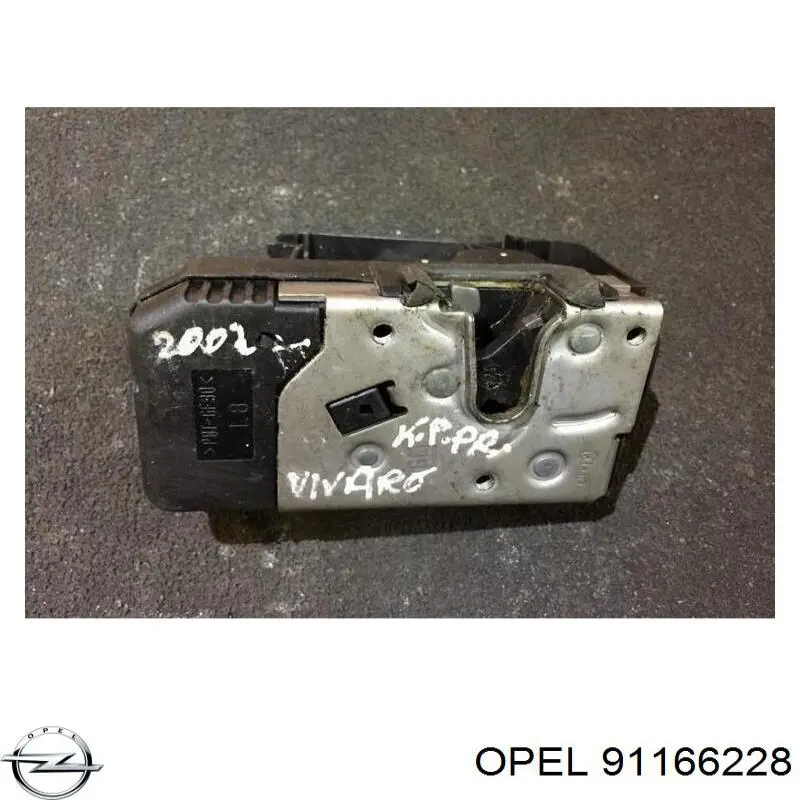 Zamek drzwi przednich lewych do Opel Vivaro A F7