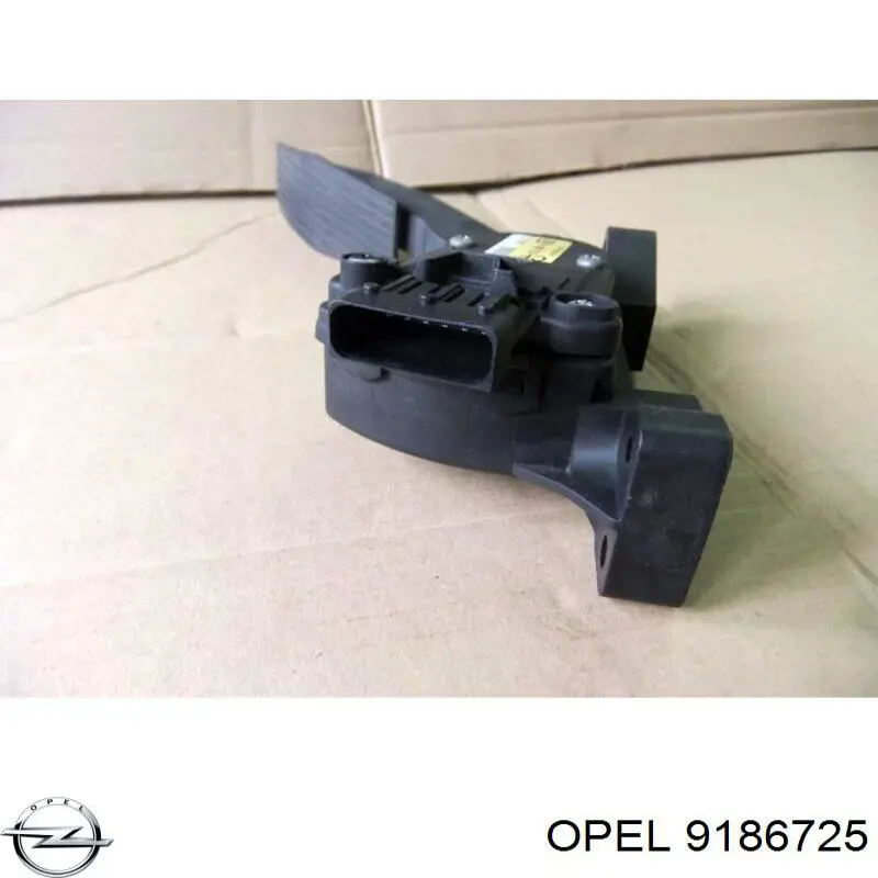 Do koszyka 9186725 Opel Pedał przyspieszenia (gazu)