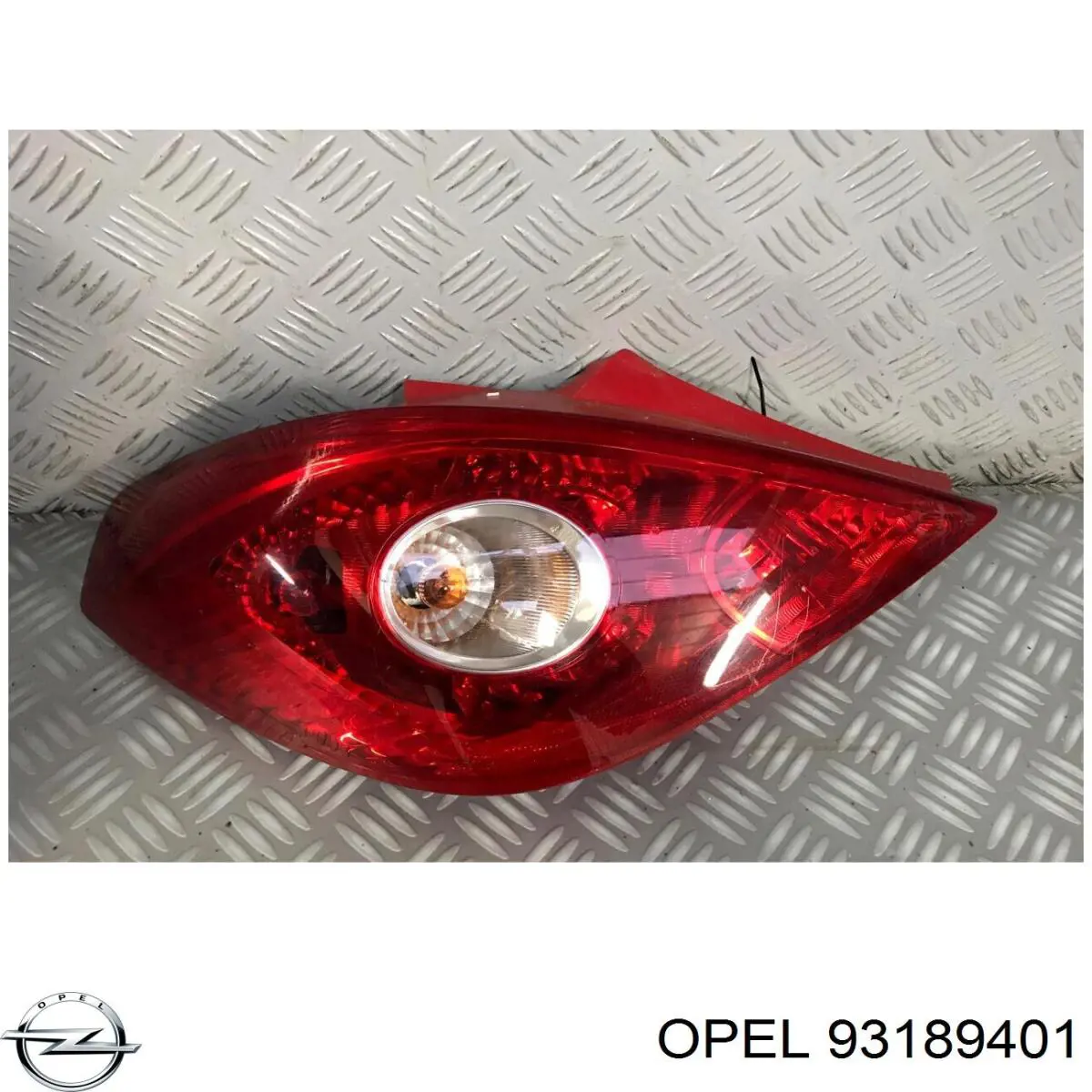 Do koszyka 93189401 Opel Lampa zespolona tylna lewa