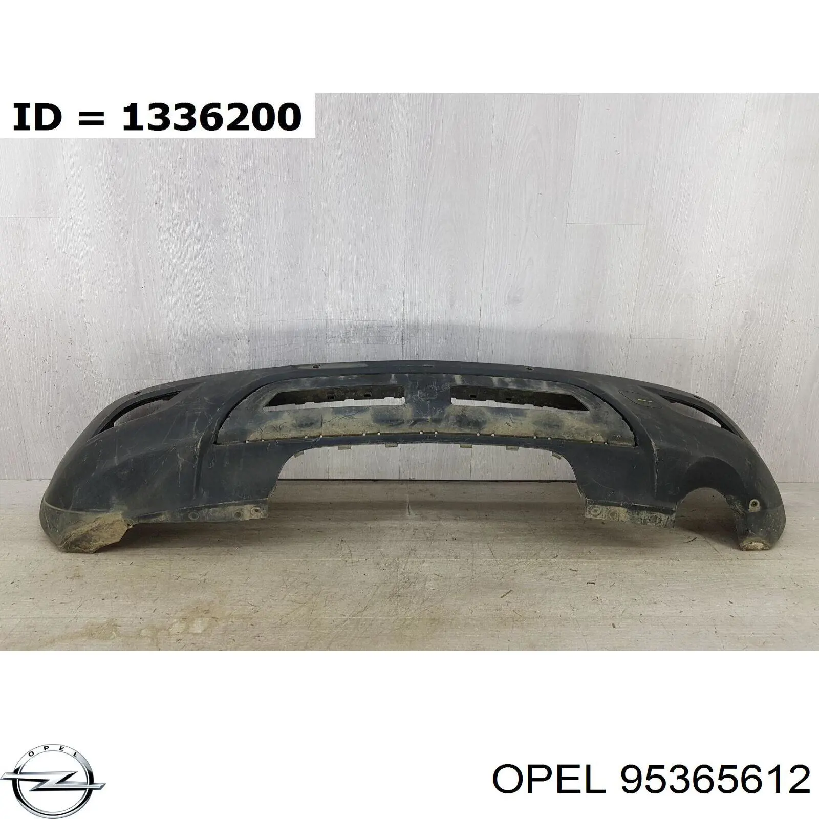 Do koszyka 95365612 Opel Zderzak tylny