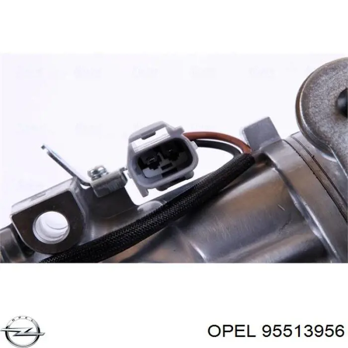 Sprężarka klimatyzacji Opel 95513956 cena, od 64,56 USD