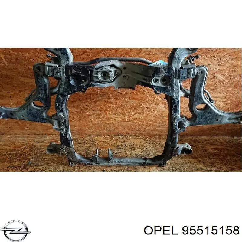 Do koszyka 95515158 Opel Korpus osi przedniej