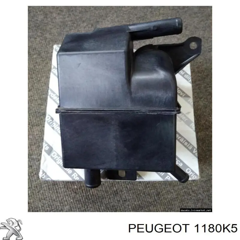 Separator oleju układu wentylacji kadłuda (bloku silnika) Fiat/Alfa/Lancia 500349428