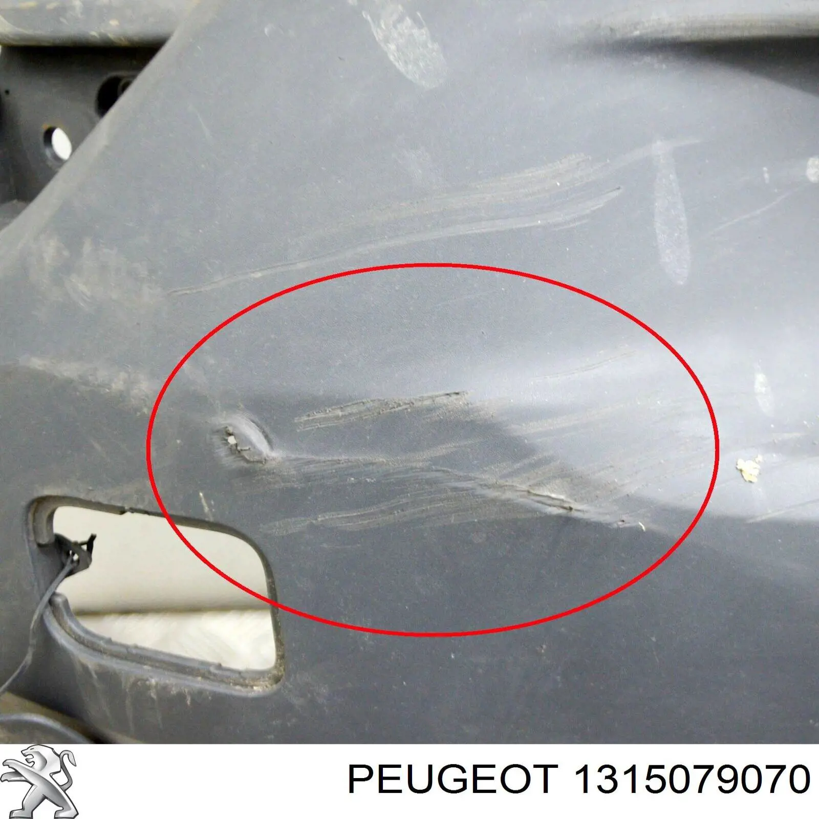 Do koszyka 1315079070 Peugeot/Citroen Zderzak przedni, prawa część