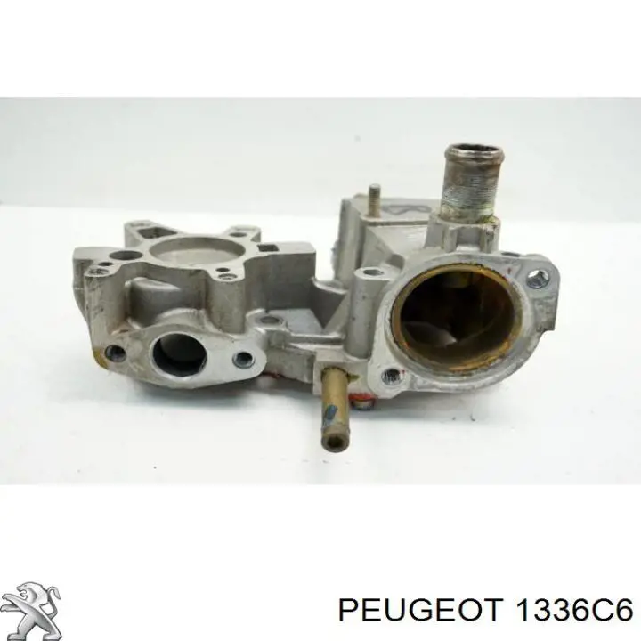 Do koszyka Obudowa termostatu Peugeot 605  6B