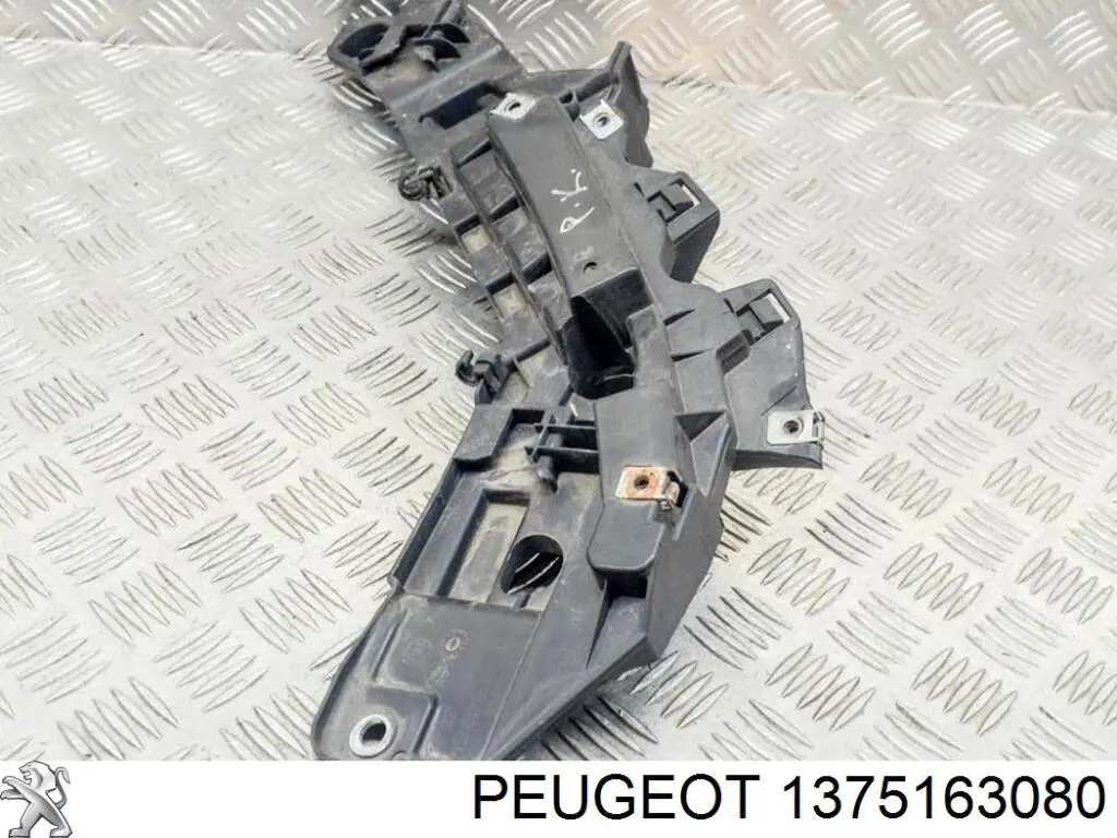 Wspornik zderzaka przedniego lewy Fiat/Alfa/Lancia 1375163080 cena, od 30,39 USD