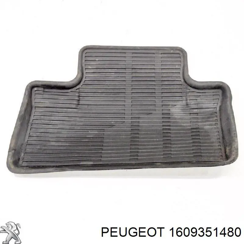 Do koszyka Dywaniki przód+tył, komplet Peugeot 508 I 8D