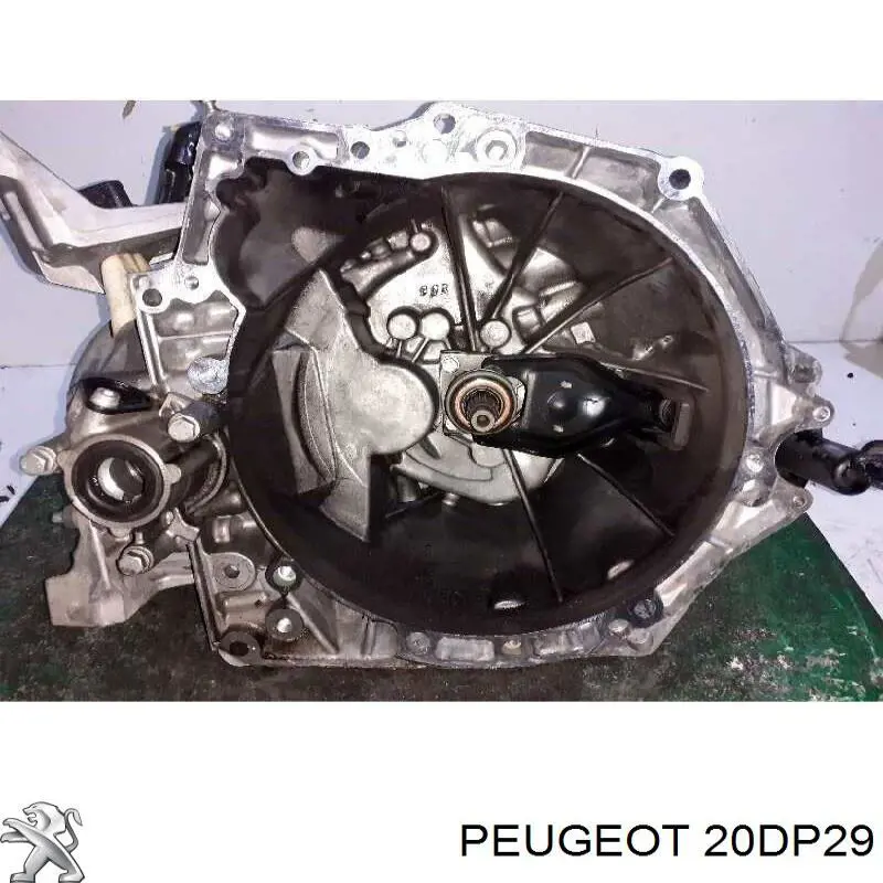  Mechaniczna skrzynia biegów w komplecie Citroen C3 1