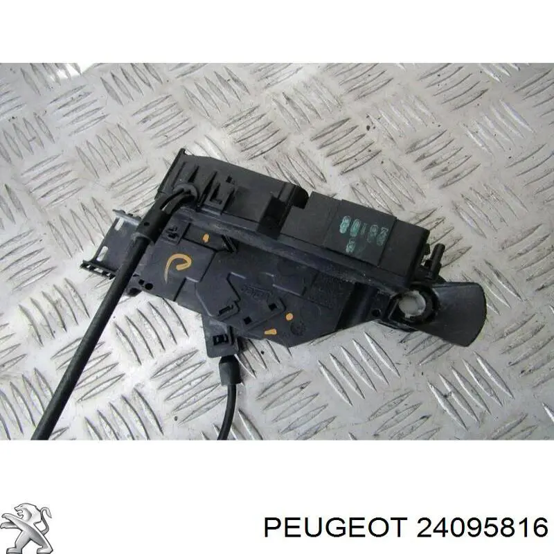 Zamek drzwi tylnych prawych Peugeot/Citroen 00009138H8 cena, od 42,56 USD