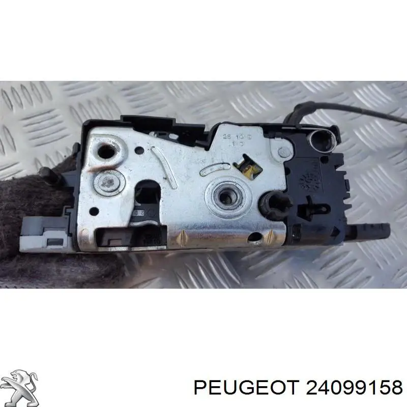 Zamek drzwi tylnych prawych Peugeot/Citroen 24099158 cena, od 51,32 USD
